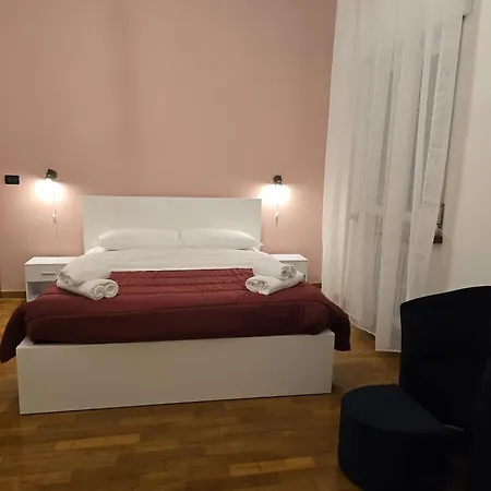 Mmm Train Station 3 Guest house Venice