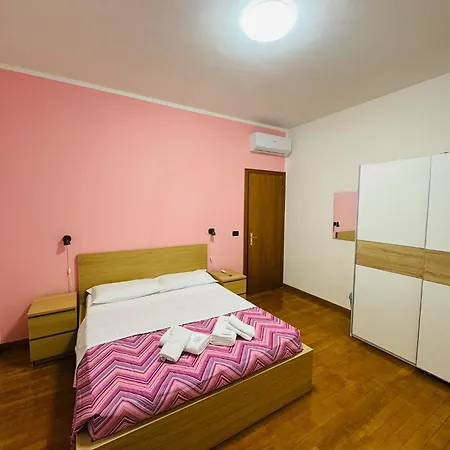 Mmm Train Station 3 Guest house Mestre