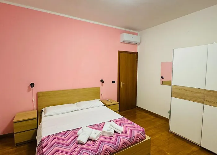 Mmm Train Station 3 Guest house Mestre