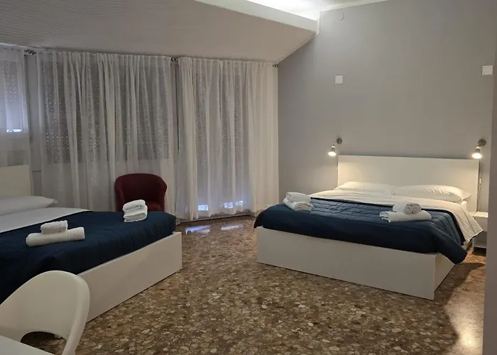 Konukevi Mmm Train Station 3