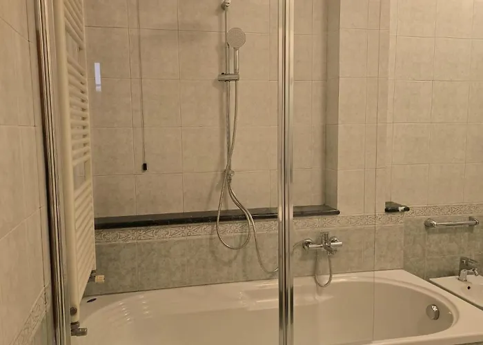 Mmm Train Station 3 *