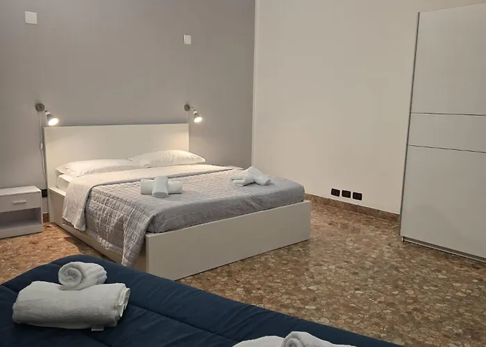 Mmm Train Station 3 *