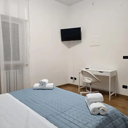 Mmm Train Station 3 Pensión *