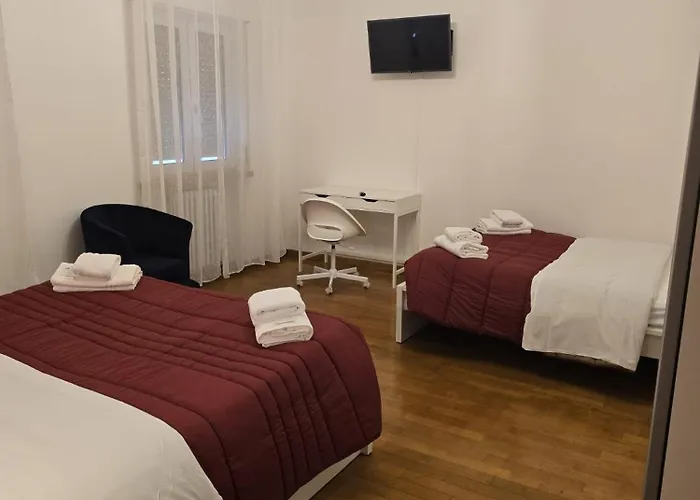 Mmm Train Station 3 Affittacamere